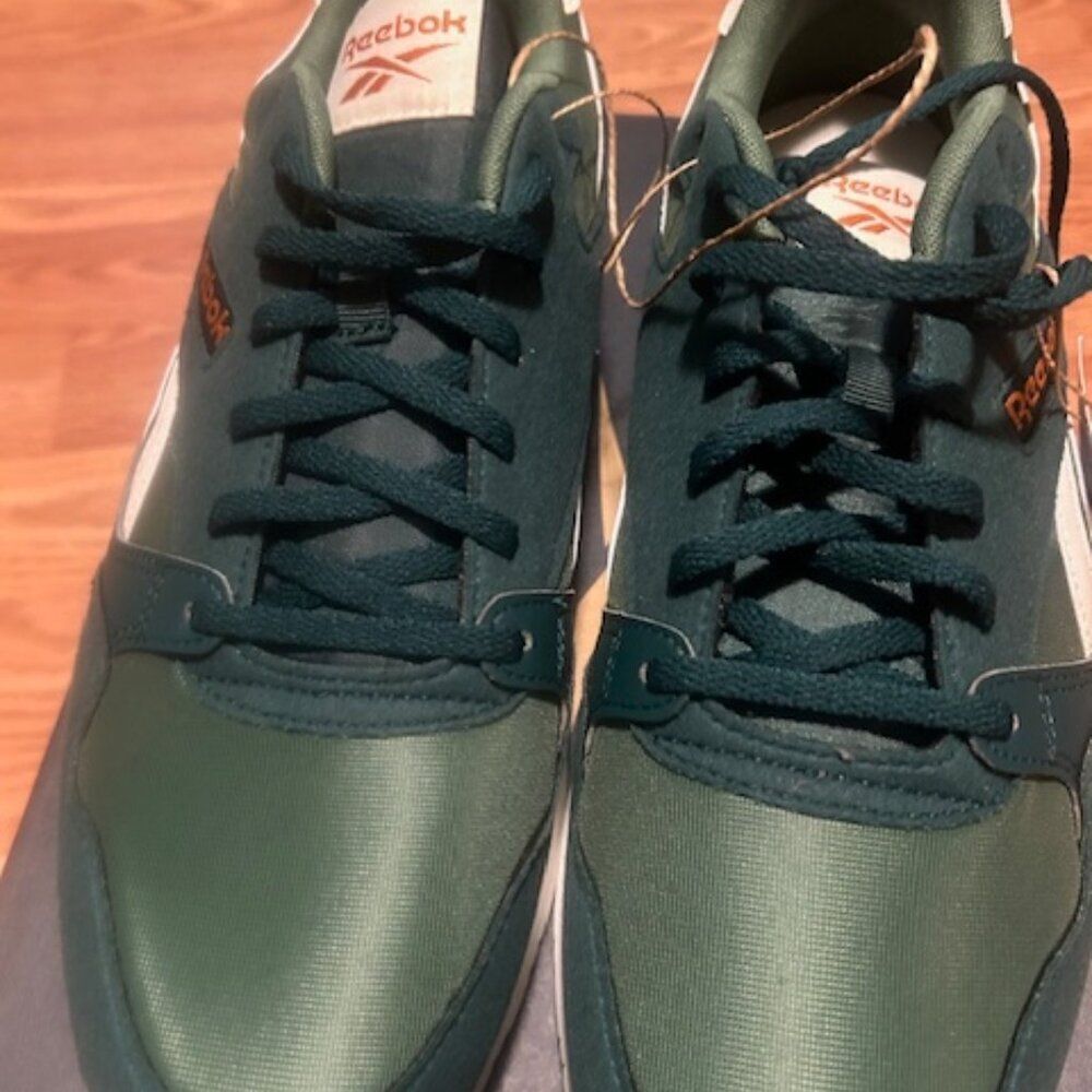 Reebok Ultra Flash unisex Green running shoes, size 11M/12 1/2W